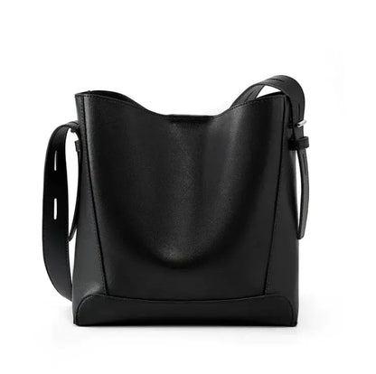 Leather Shoulder Bag Olgosential